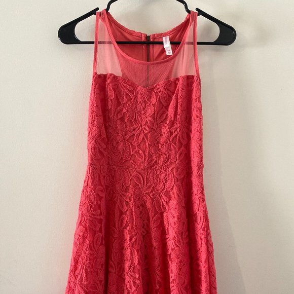 Coral Lace Dress with Mesh Neck Line - Picture 3 of 7